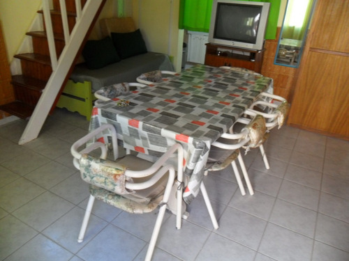 Duplex 3 Amb C/ Espacio Vehicular En Barrio El Tala