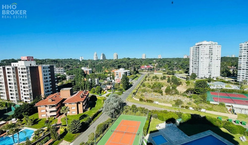 Imagen 18 de 30 de Oportunidad En Venta. Edificio Fragata. Punta Del Este. Playa Mansa. Frente Al Mar. - Punta Del Este Mansa