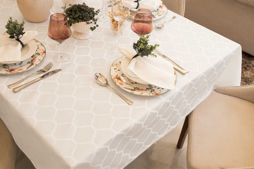 Toalha De Mesa Impermeável 6 Lugares Jacquard 1,40 X 2,10m Cor Branco Marrocos