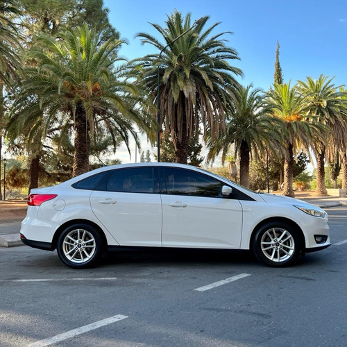 Ford Focus III 2.0 Sedan Se At6