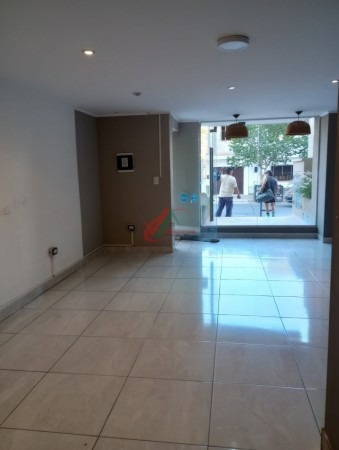 Imagen 3 de 3 de Local Comercial Macrocentro - Venta En Salta Capital
