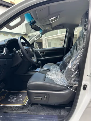 Toyota Fortuner Sw4 2025