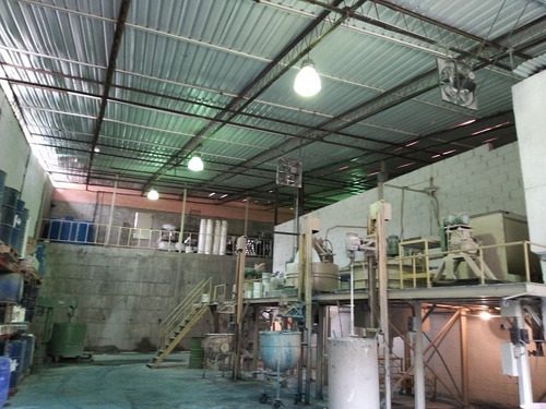 Vendo Fabrica De Pinturas En Pleno Funcionamiento, Galpón, Fondo De Comercio Y Patente.