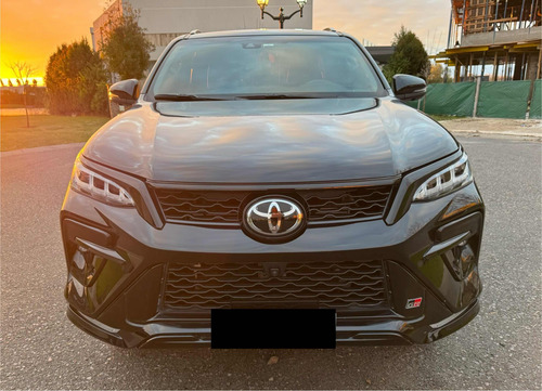 Toyota SW4 2.8 Tdi Gr-s 4x4 7as 6at