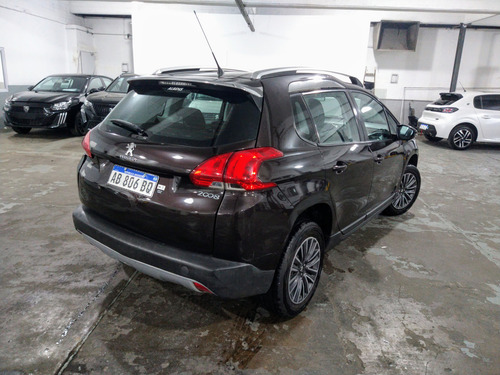 Peugeot 2008 1.6 Active