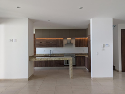 Casa En Venta Residencial La Campiña Clúster 2 León Gto
