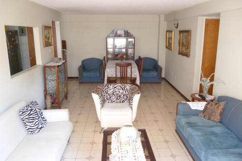 Imagen 2 de 10 de Apartamento En Venta
