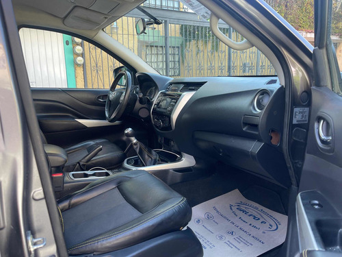 Imagen 12 de 15 de Nissan Np300 Frontier 2020 2.5 Xe Aa Mt