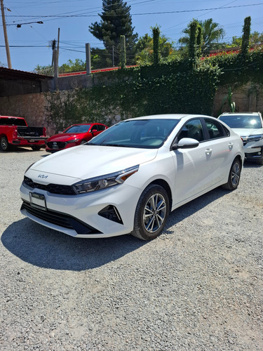 Kia Forte 2.0 Lx Mt