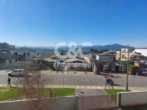 Amplio, 2 D, 94 M2 Con Vista A La Bahía De Concón