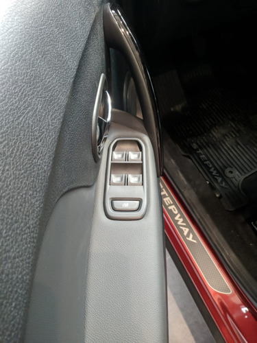 Imagen 14 de 15 de Renault Stepway Zen 1.6 Promocion 50% Off (rr)