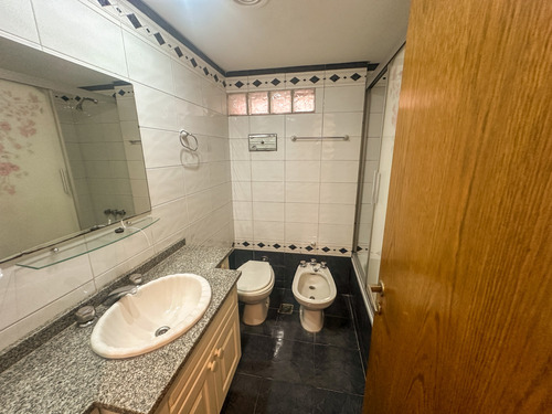 Venta Departamento Semipiso En Duplex. Acassuso