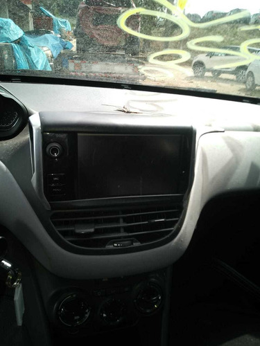 Sucata Peugeot 208 1.2 2017/18 Manual Retirada De Peças