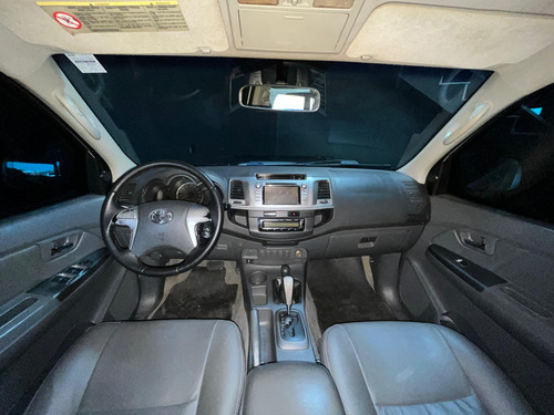 Toyota Hilux 3.0 Srv Cab. Dupla 4x4 Aut. 4p