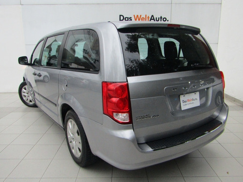 Imagen 6 de 14 de Dodge Grand Caravan Se 423 D