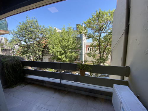 Venta Oficina Saavedra - Casa Ideal Para Oficina Audiovisual, Arias 2600