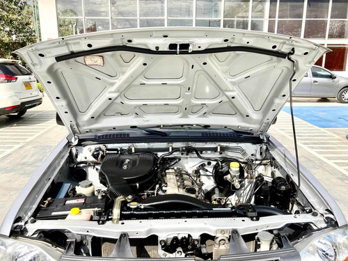 Nissan Frontier D22 Np300