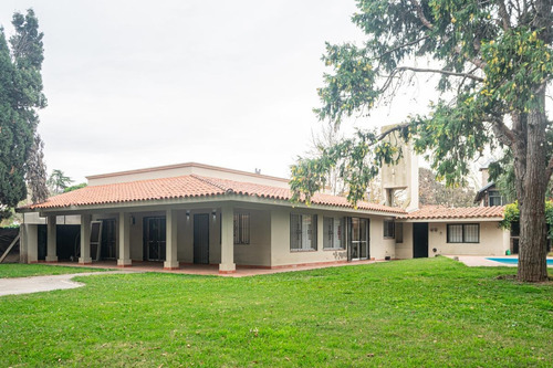 Imagen 1 de 25 de Casa 3 Dormitorios Con Pileta Fisherton