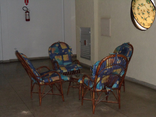 Apartamento À Venda Na Rua Dino Tognini, Caiçara, Praia Grande - Sp - Liv-8728