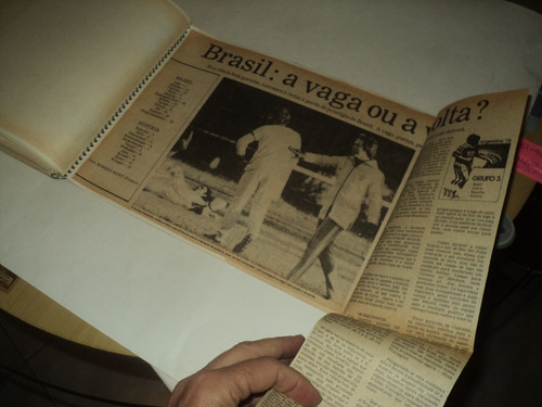Imagem 10 de 10 de Caderno - Recortes Matéria Copa Do Mundo 1978 - Argentina
