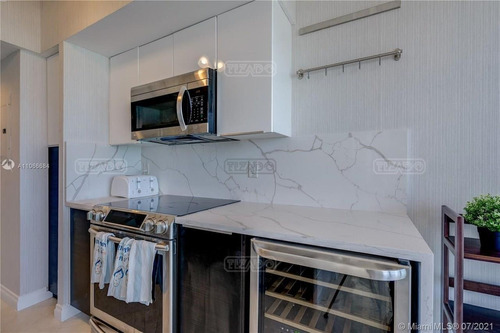 Imagen 9 de 24 de Departamento En Venta Ubicado En Sunny Isles, Miami, Florida