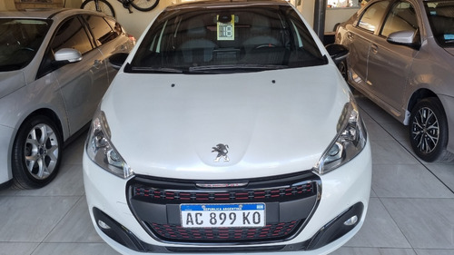 Imagen 14 de 16 de Peugeot 208 2018 1.6 Gt Thp