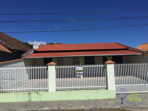 Excelente Casa À Venda, Oportunidade Para Investidores, Divididas Em 3 Quitinetes, Bairro Garcia, Próximo A Cooper. - Ca0340