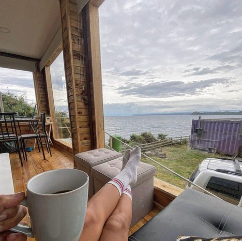 Arriendo Exclusiva Cabaña Container Frente Lago Llanquihue