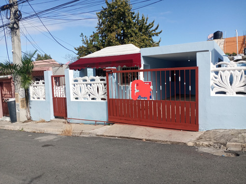 Venta Casa Residencial Colina Del Edén Santo Domingo Norte 