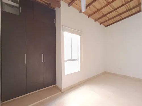 Casa En Arriendo En Los Trapiches. Cod A30324