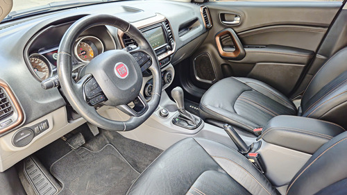 Fiat Toro 2.0 Volcano 4x4 Aut. 4p