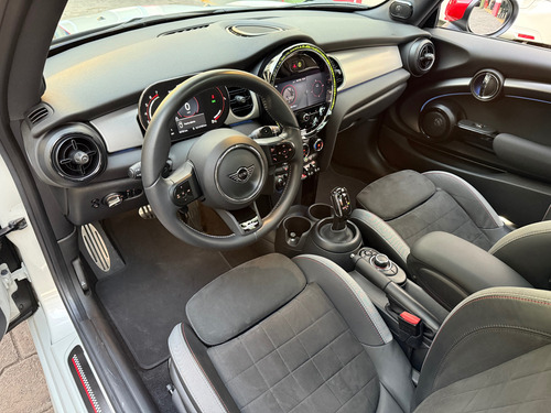 Mini John Cooper Works 2.0 Iconic At 3P