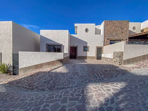 En Venta Casa De 4 Recámaras En San Miguel De Allende: Antigua Residencial