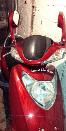 Dafra Scooter