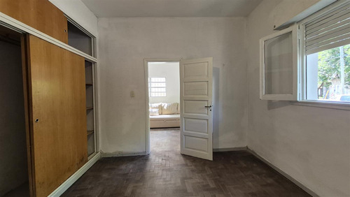 Casa 3 Amb. En Venta, Con Jardín Y Terraza. Florida - Vicente López