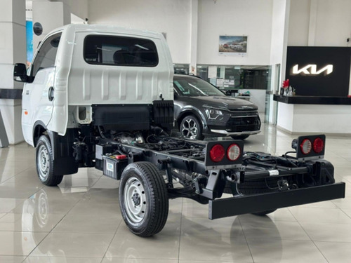 Kia Bongo 2.5 K2500 4X4 Rs Turbo S/ Carroceria 2P