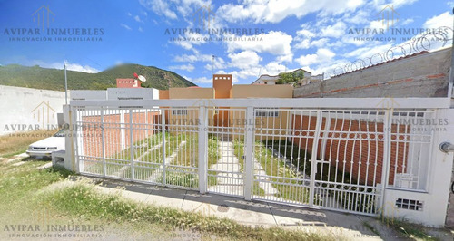 Casa En Venta Erc-14 En San Juan Del Rio Querétaro Con Una Gran Superficie
