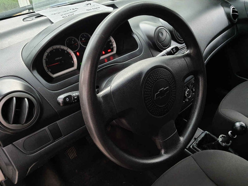 Imagen 7 de 14 de Chevrolet Aveo 2015 4p Lt L4/1.6 Man