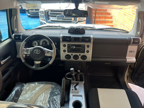 Toyota Fj Cruiser