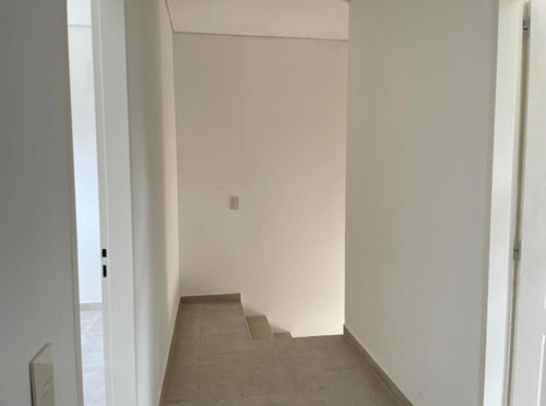 Dúplex En Venta - 2 Dormitorios 2 Baños - Cochera - 238mts2 - Pilar