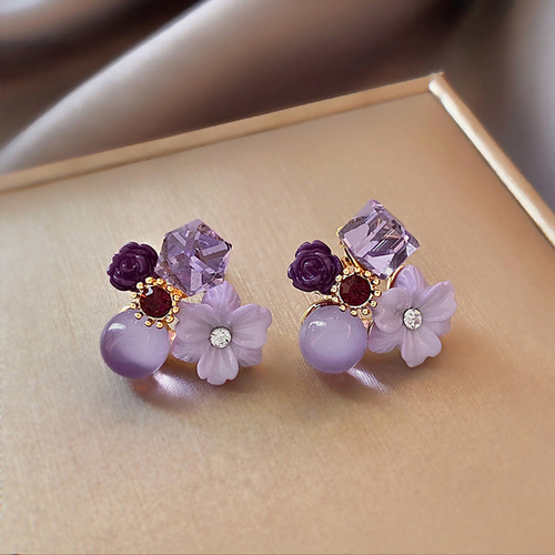 Pendientes De Flores Vintage De Cristal Morado Con Aguja De