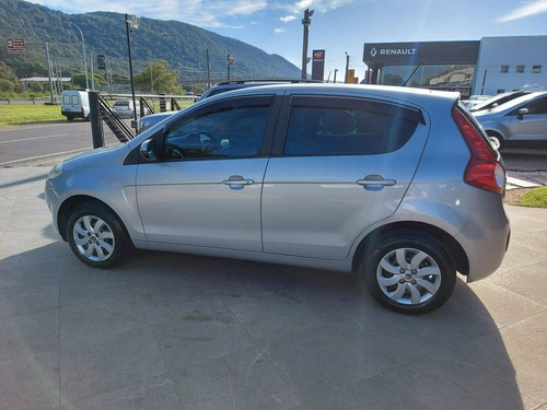 Imagem 8 de 11 de Fiat Palio 1.0 Mpi Attractive 8v Flex 4p Manual