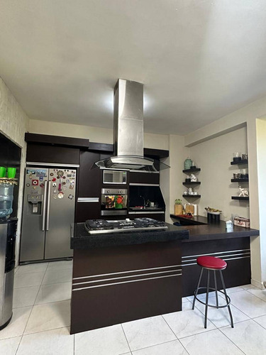 Lm Apartamento En Venta En Las Chimeneas, Res. Mantova (133ms) Piso Bajo Trato Solo Con Clientes Directos