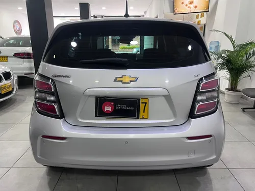 Chevrolet Sonic 1.6 Lt 5 p