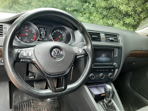 Volkswagen Vento 2.5 Advance Plus 170cv Tiptronic 2016