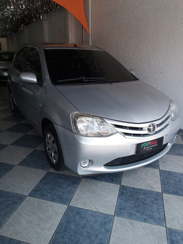 Imagem 3 de 15 de Toyota Etios Oportunidade!!!