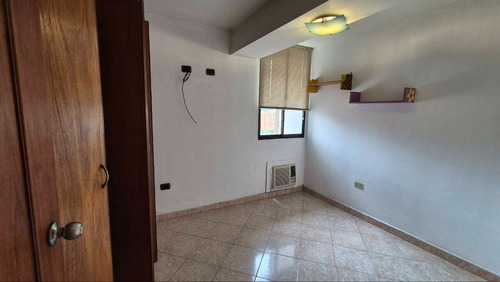 Rafael R. Vende Apto Mañongo Naguanagua 288194