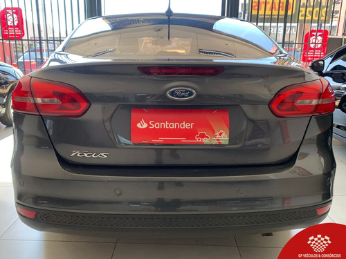 Ford Focus 2.0 SE 16V FLEX 4P POWERSHIFT