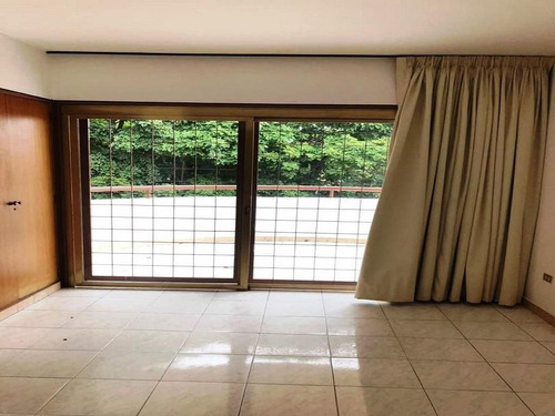 Imagen 6 de 12 de Casa En Venta Urb. Alta Florida Mls #22-8390