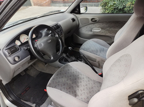 Ford Escort 1.8 Coupe Rs